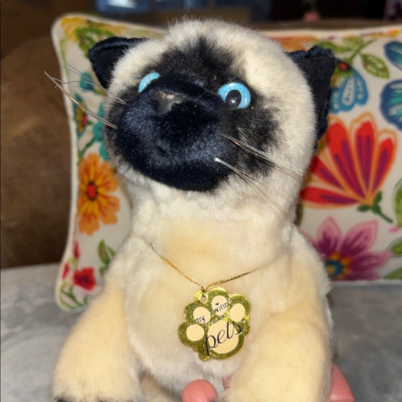 My Twinn poseable pets cat good used condition comes with bed - Picture 8 of 13